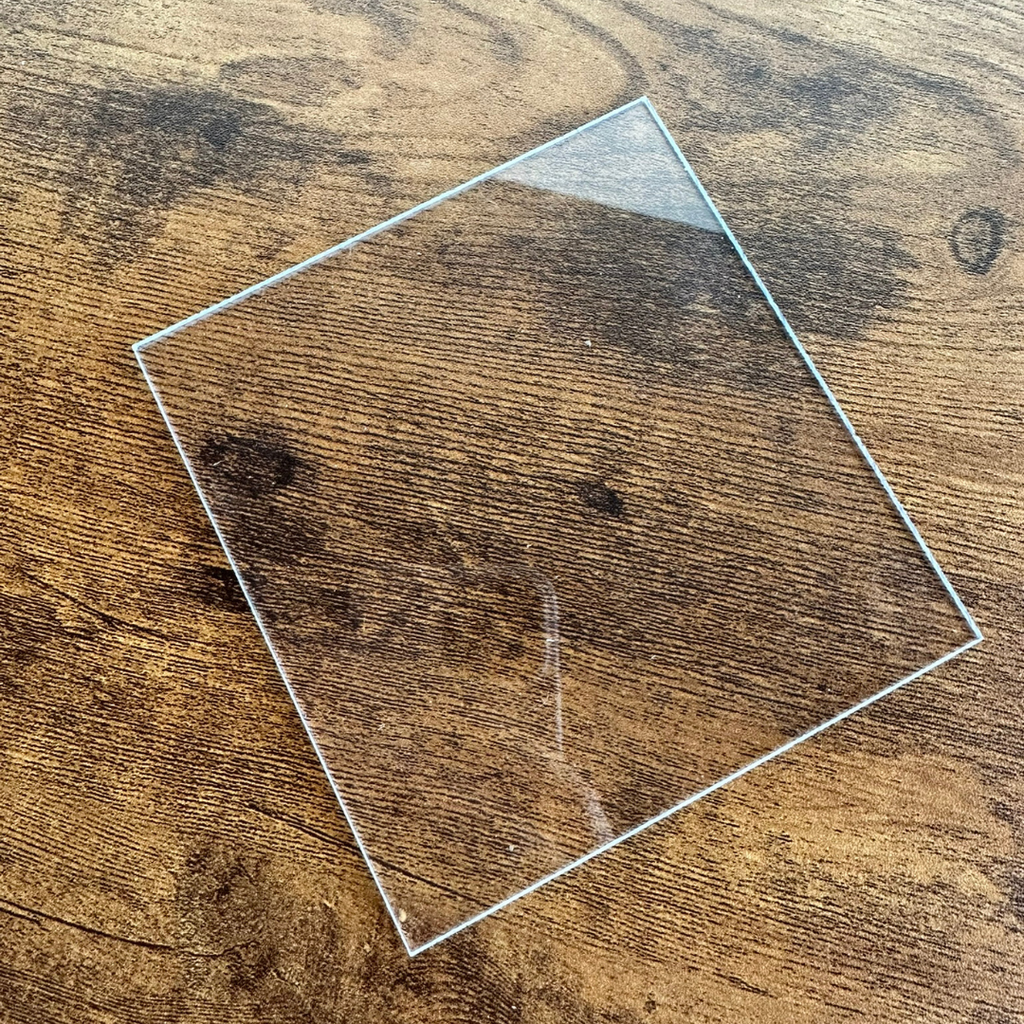 Plexiglas transparent